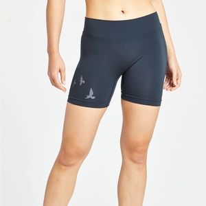 Oiselle Long Flyte Shorts